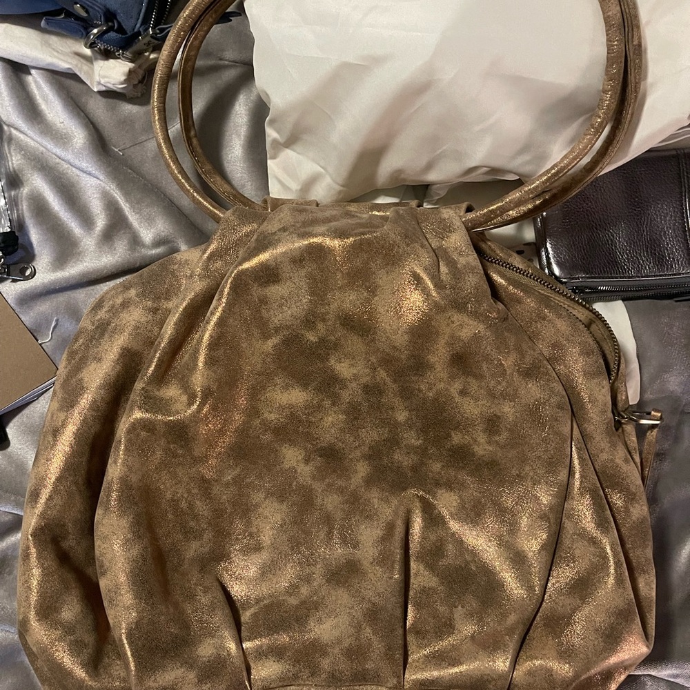 Hobo gold metallic purse Elegant Gold Women's Bag